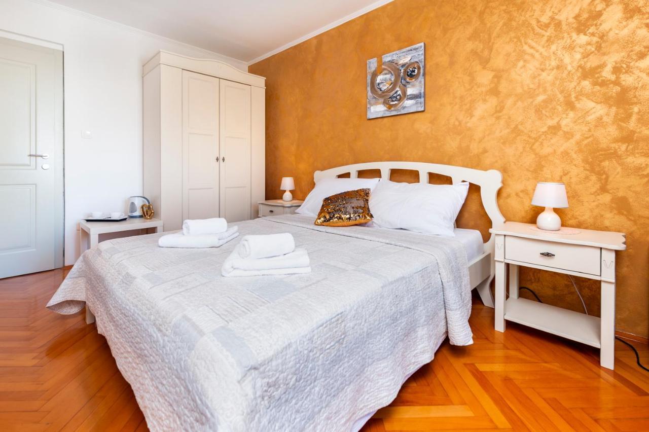 Guest House Casa Santin Ровинь Экстерьер фото