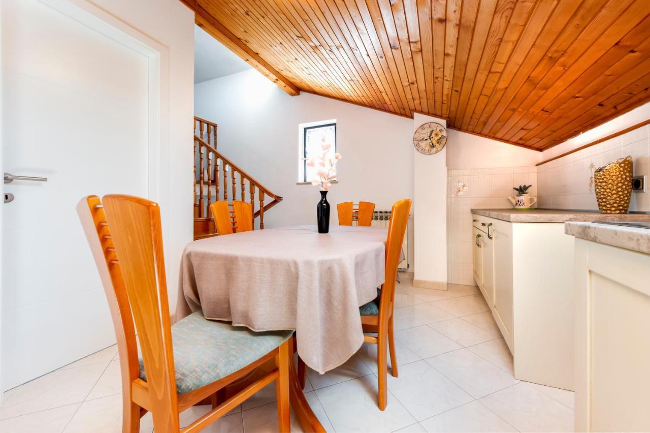 Guest House Casa Santin Ровинь Экстерьер фото