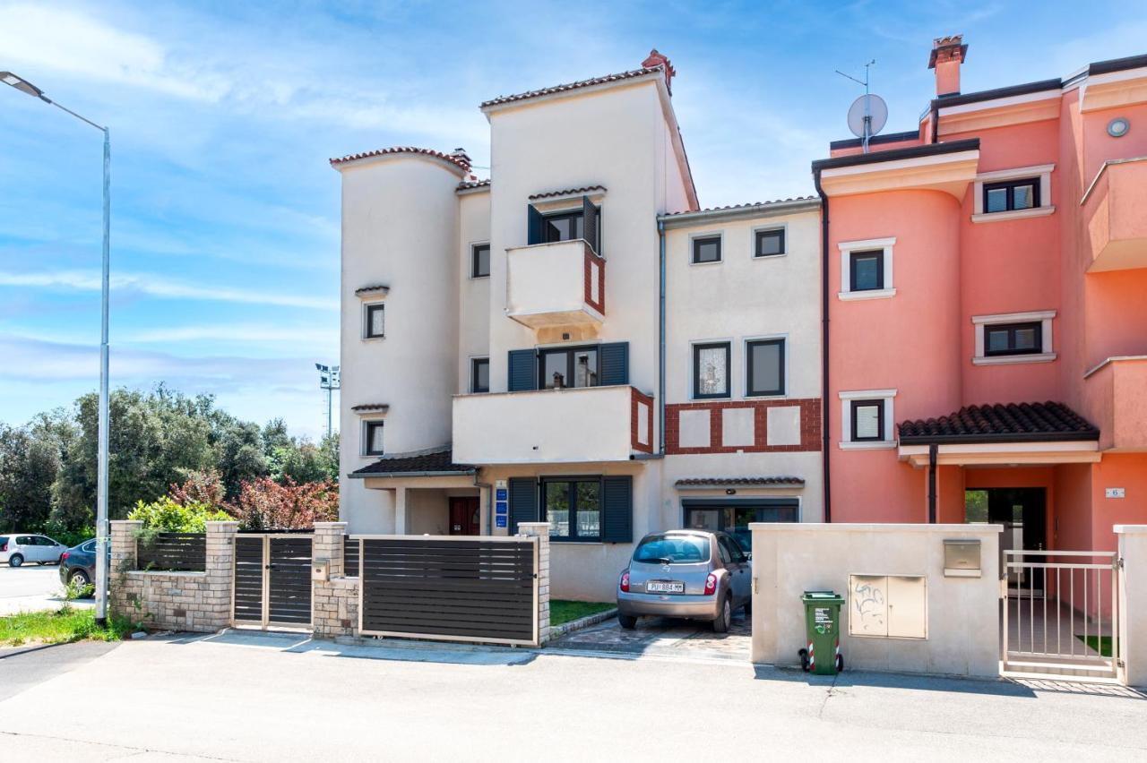 Guest House Casa Santin Ровинь Экстерьер фото